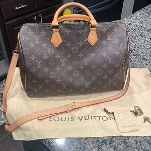 Louis Vuitton Speedy B 35
